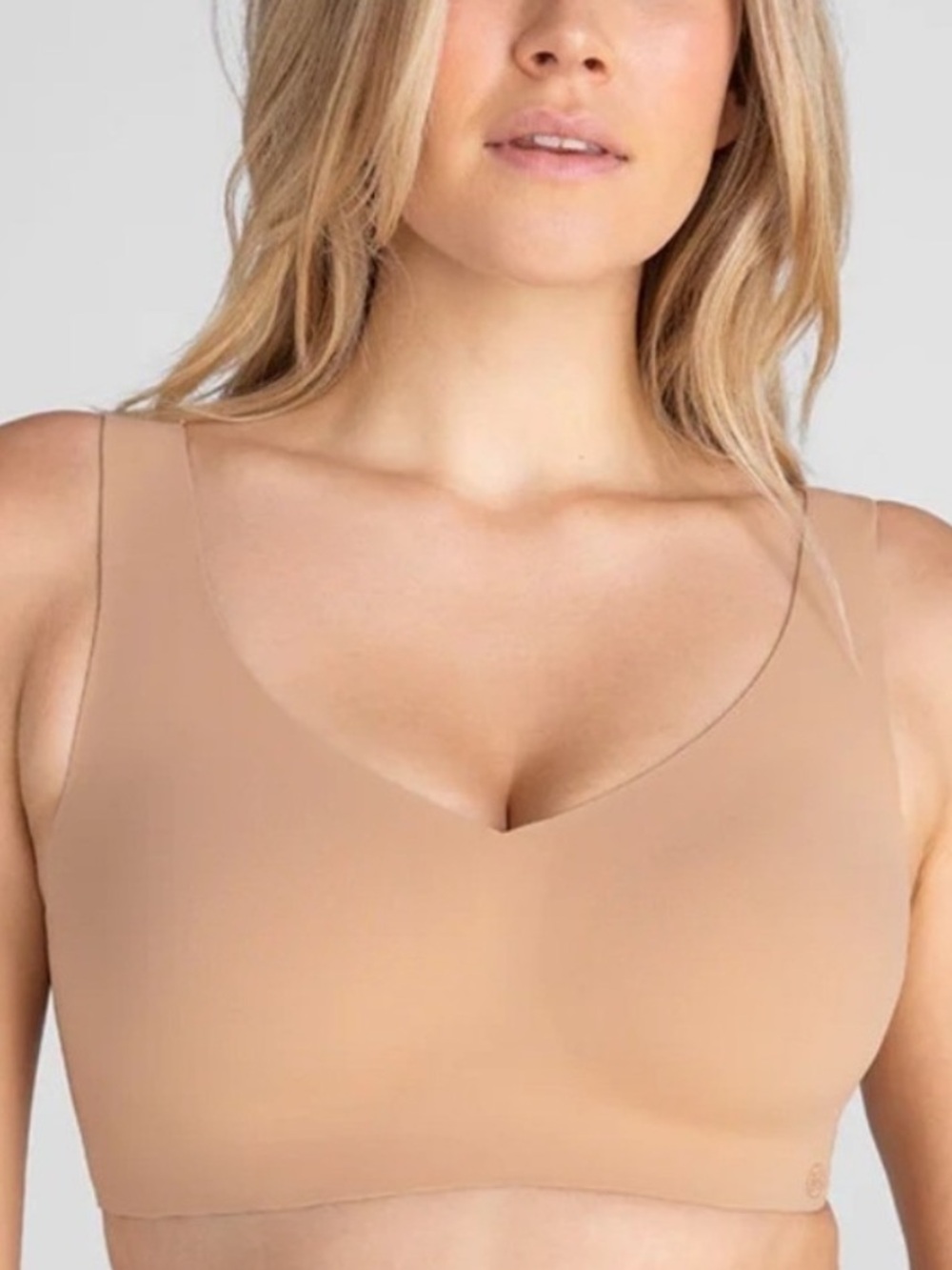 Honeylove Wireless Bra 36 B/C Nude V-Neck
Bralette Seamless Comfort